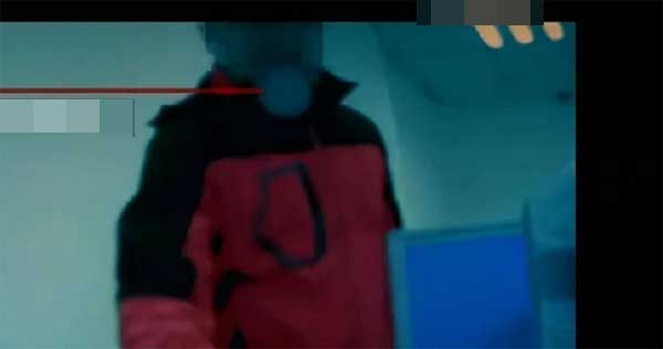 Thấy chất lạ trong ly nước, người đàn ông lắp camera mới phát hiện âm mưu của đồng nghiệp-3