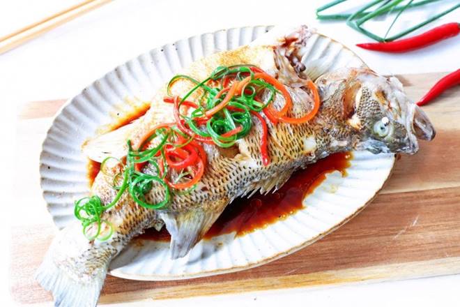 Loại cá thịt ngọt ít xương, giá ở mức trung bình đem nấu kiểu này được món ngon thanh mát không hề tanh cho ngày hè-9