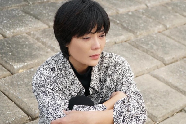 Cô bốc vác Luyến lươn lên sóng bình luận World Cup, hiếm hoi tiết lộ góc nhà giản dị-14