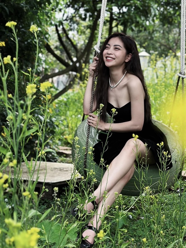 Cuộc sống mới của hot girl Nhật Lê sau 6 năm chia tay Quang Hải, đính hôn thiếu gia-8