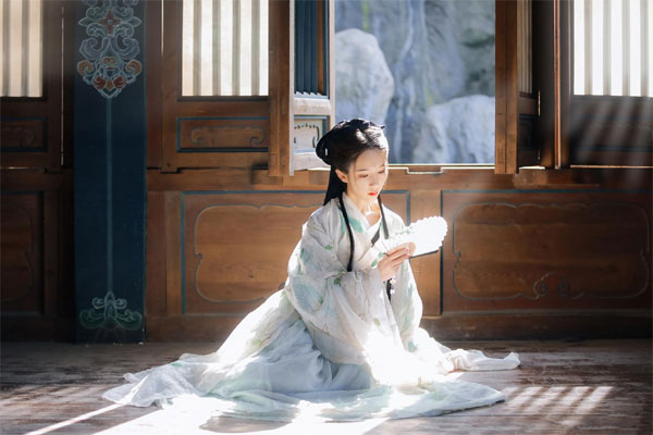 Trên cơ thể có nốt ruồi này, dù nam hay nữ đều là điềm báo đại cát đại lợi, cả đời vô ưu-1