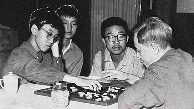 13 tuổi đỗ đại học, là niềm hy vọng của cả làng nhưng 38 tuổi đột ngột xuất gia, 15 năm sau hoàn tục mới tiết lộ những điều bất ngờ-2