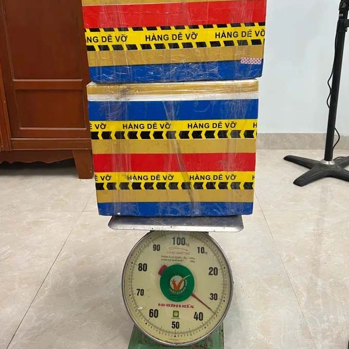 Bí mật thùng xốp dán nhãn hàng dễ vỡ trên chuyến tàu ra đảo Lý Sơn-2