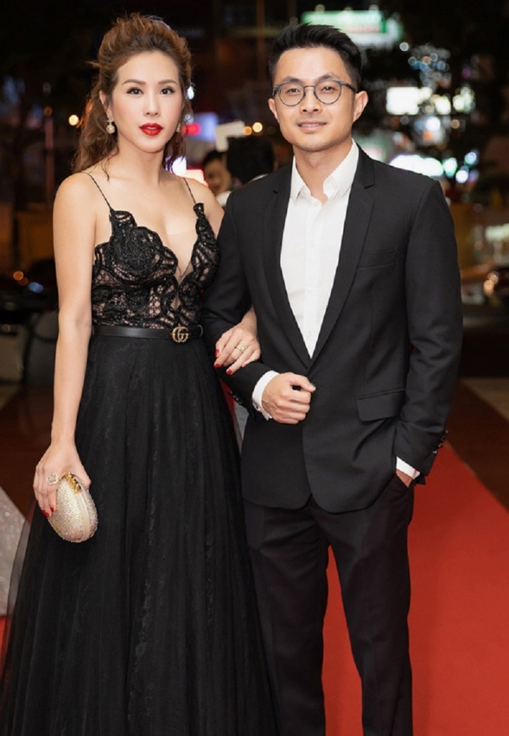 Vì sao chia tay chồng kém 10 tuổi từ 1 năm trước nhưng giờ Hoa hậu Thu Hoài mới công bố?-2