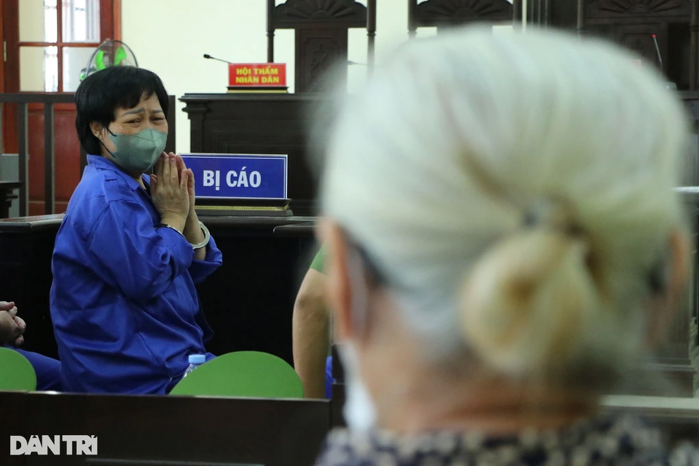 Con gái ung thư nhận án tù, mẹ già dặn đừng lo cho mẹ, mẹ có lương hưu-2