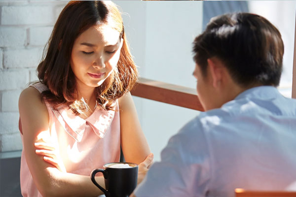 Nhờ chồng trông con để đi khám sức khỏe nhưng định vị điện thoại lại ở nhà nghỉ-2