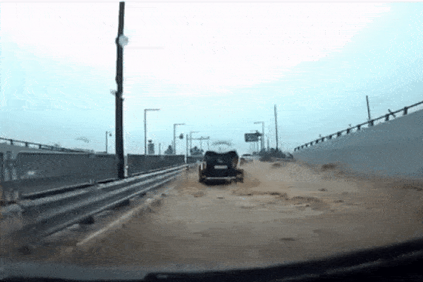 Vụ ngập hầm chui khiến 13 người tử vong: Camera ghi lại khoảnh khắc nước tràn, hầm Osong đầy nước chỉ trong vài phút