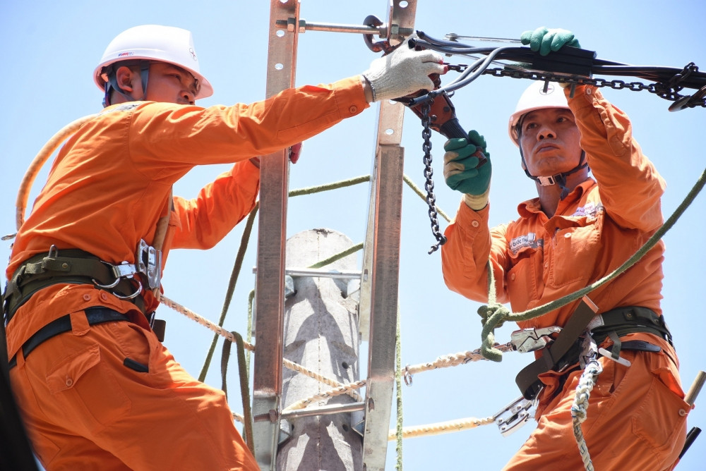 Đề xuất EVN được tự tăng giảm giá điện dưới 5% mỗi quý-1