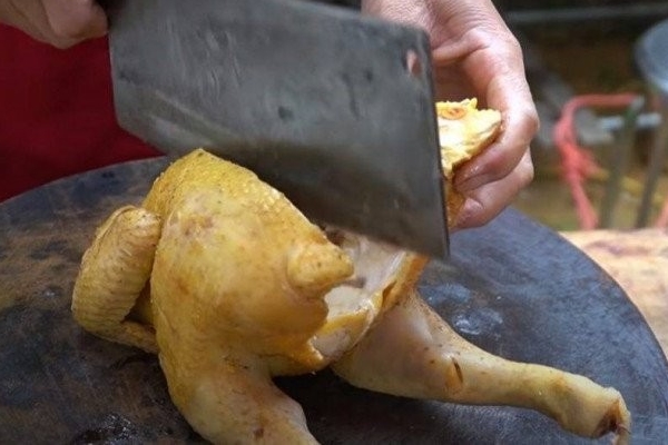 Con dâu vừa cưới về đã muốn bố mẹ chồng sang tên cho nhà cửa đất đai-2