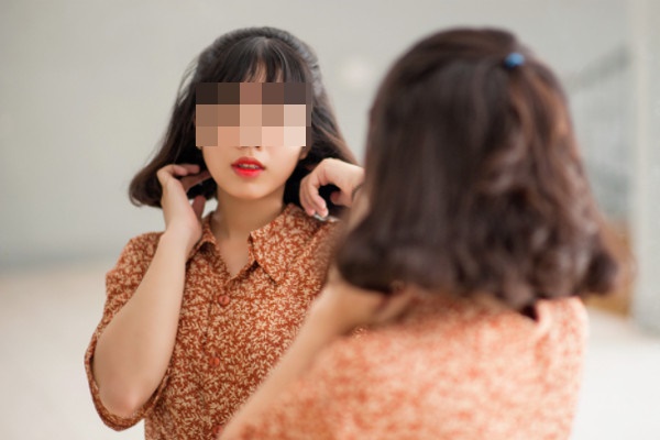 Dấu hiệu ung thư có thể phát hiện khi soi gương-1