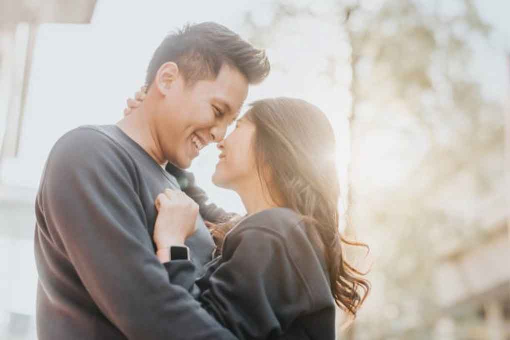 Tôi bất ngờ khi biết hôn nhân của mình do mẹ chồng mai mối-1