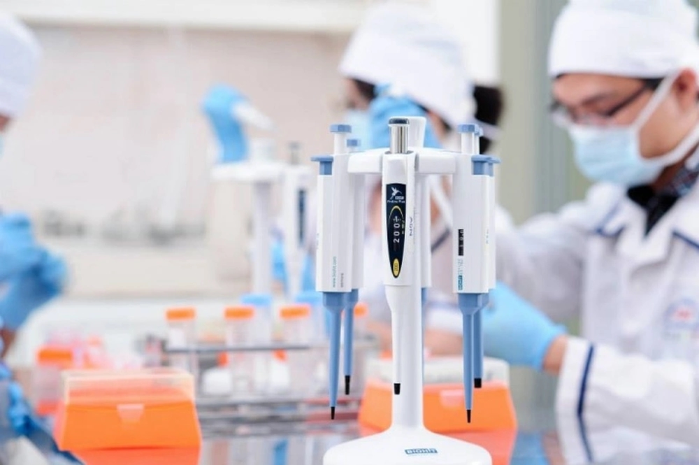 Người phụ nữ sốc khi biết thai trong bụng là con chồng, không phải con mình-1