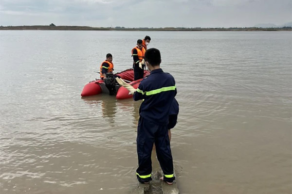 Cò bệnh viện online bủa vây người bệnh-6