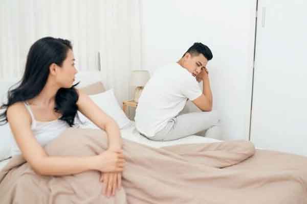 Sự thật về công việc đột xuất của sếp bà phơi bày trong nhà nghỉ, chồng giám đốc chết lặng nhìn vợ-1