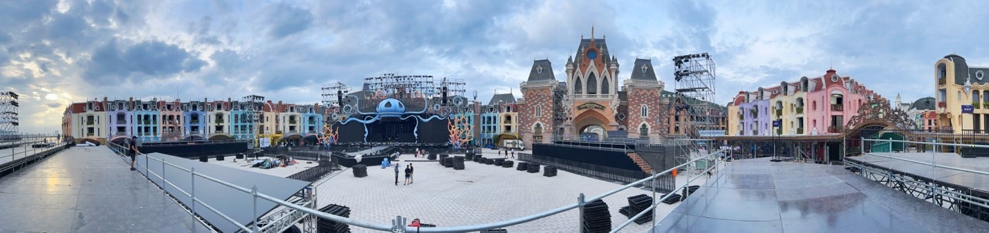 Hàng ngàn du khách đến Vinpearl Nha Trang ‘quẩy’ cùng thần tượng-1