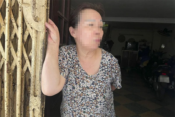 Hà Nội: Tạm đóng cửa, đề xuất xử phạt quán có chuột chễm chệ trên túi bún-3