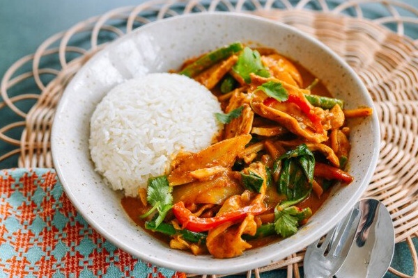 Tăng Thanh Hà khiến chồng con khen nức nở khi vào bếp, chia sẻ công thức nấu ăn ngon bất bại-8