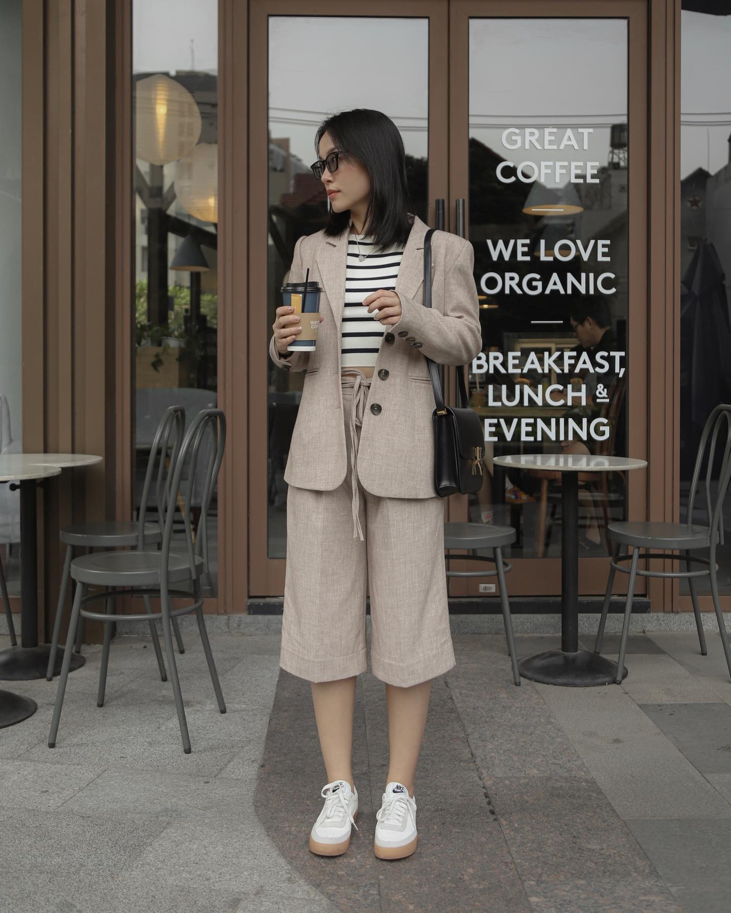 Diện quần short tôn dáng và thanh lịch như blogger Hà Trúc-2