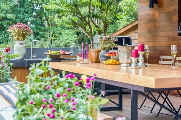 Rời thành phố về ngoại ô xây nhà vườn rộng 1.000m2 với bể bơi và cây xanh-8