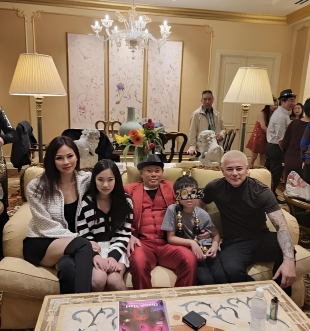 Con dâu tỷ phú Hoàng Kiều: U40 vẫn gợi cảm, sống sang chảnh như bà hoàng-6