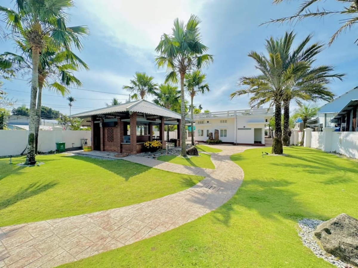 Biệt phủ 4.000 m2 của gia đình ca sĩ Lâm Hùng - người từng được NSƯT Vũ Linh nâng đỡ-6