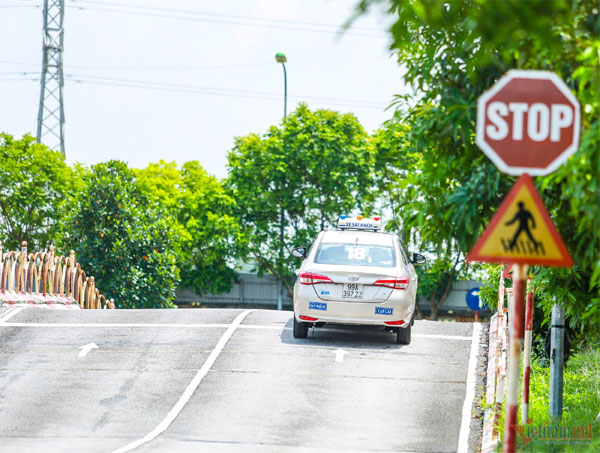 Thiết bị giám sát DAT ‘dở chứng’, học viên phải chạy xe lại hàng trăm km-1