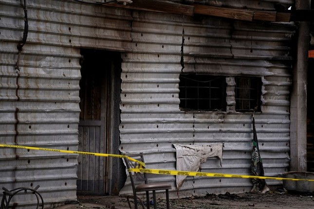 Mexico: Bị đuổi ra khỏi quán bar, nam thanh niên ném bom chai phóng hỏa khiến 11 người chết-2