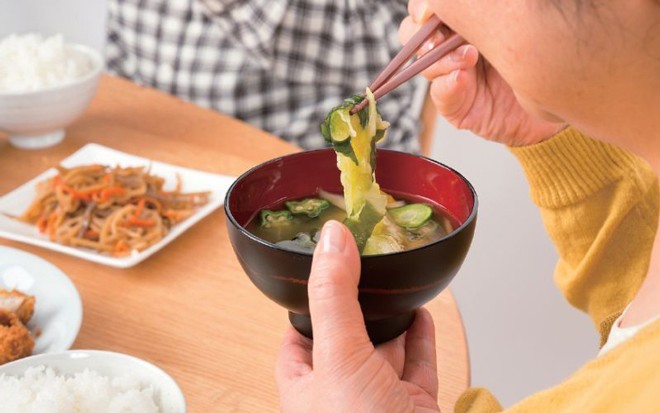 Miếng ăn đầu tiên đưa lên miệng trong bữa cơm quyết định bạn sẽ béo hay gầy, muốn bảo vệ dạ dày phải ăn như này-3