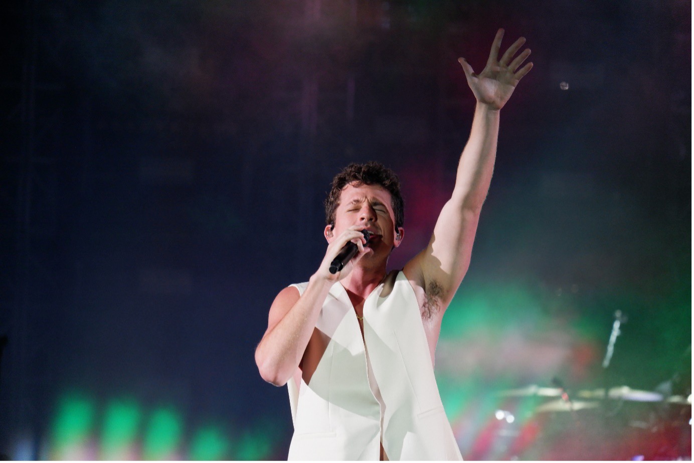 Hơn&nbsp;8.000 khán giả&nbsp;‘cháy’&nbsp;suốt hơn 6 tiếng cùng 8Wonder-3