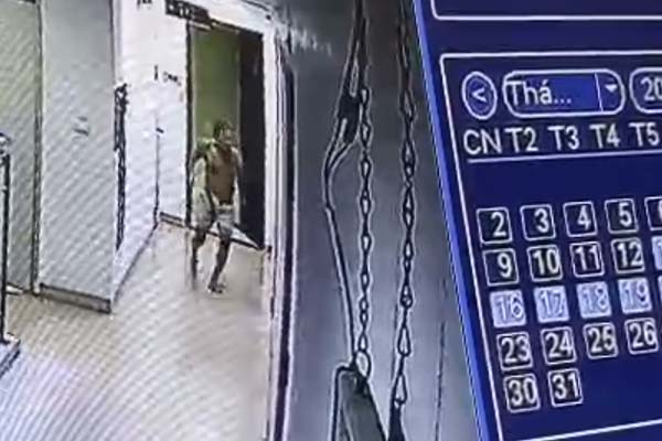 Cầm dao tấn công hàng xóm ở chung cư Hà Nội: Cư dân than nhiều lần thót tim-4