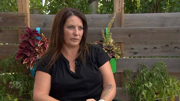 Bị mắc kẹt suốt 10 tiếng trên máy bay, hành khách bất lực phải uống nước từ bồn rửa trong nhà vệ sinh để cầm cự-4