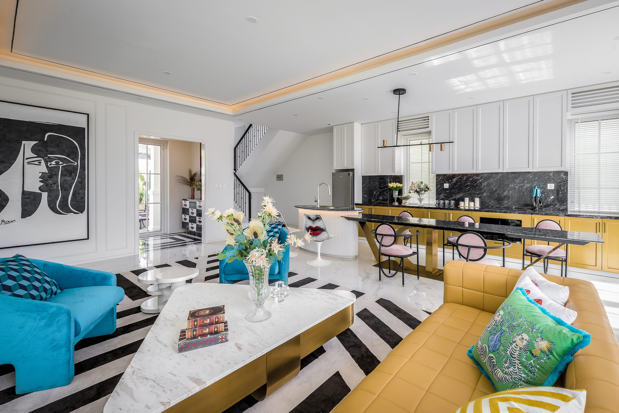 Ngôi nhà đẹp như bản giao hưởng nghệ thuật bên bờ biển Phan Thiết-6