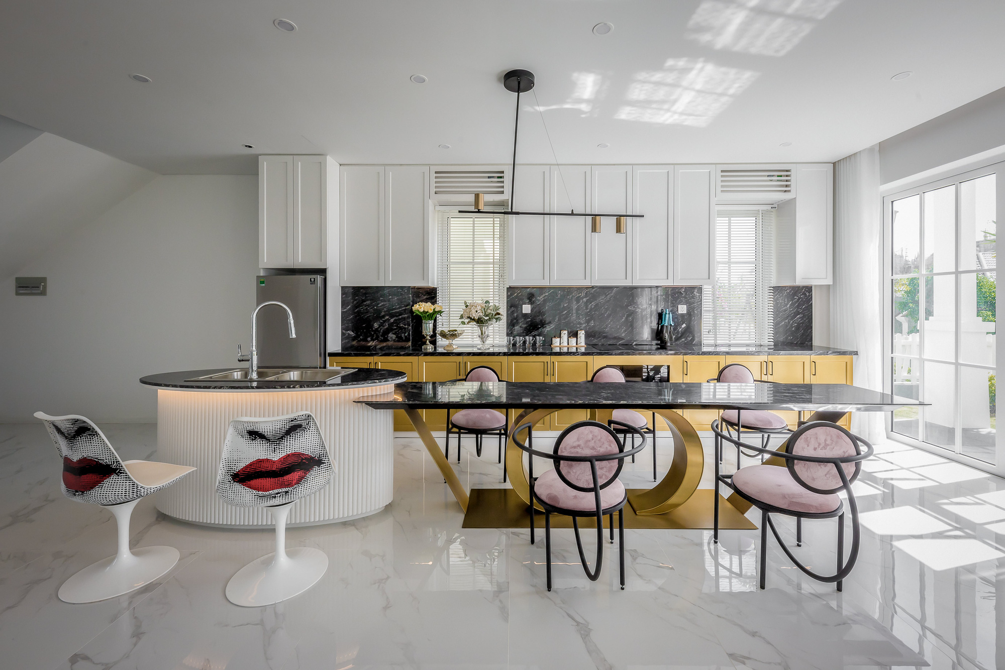 Ngôi nhà đẹp như bản giao hưởng nghệ thuật bên bờ biển Phan Thiết-8