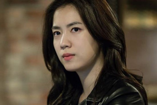 Con trai người yêu cũ của chồng giống anh như lột, tôi lấy tóc bé kiểm tra ADN, kết quả ngoài tưởng tượng