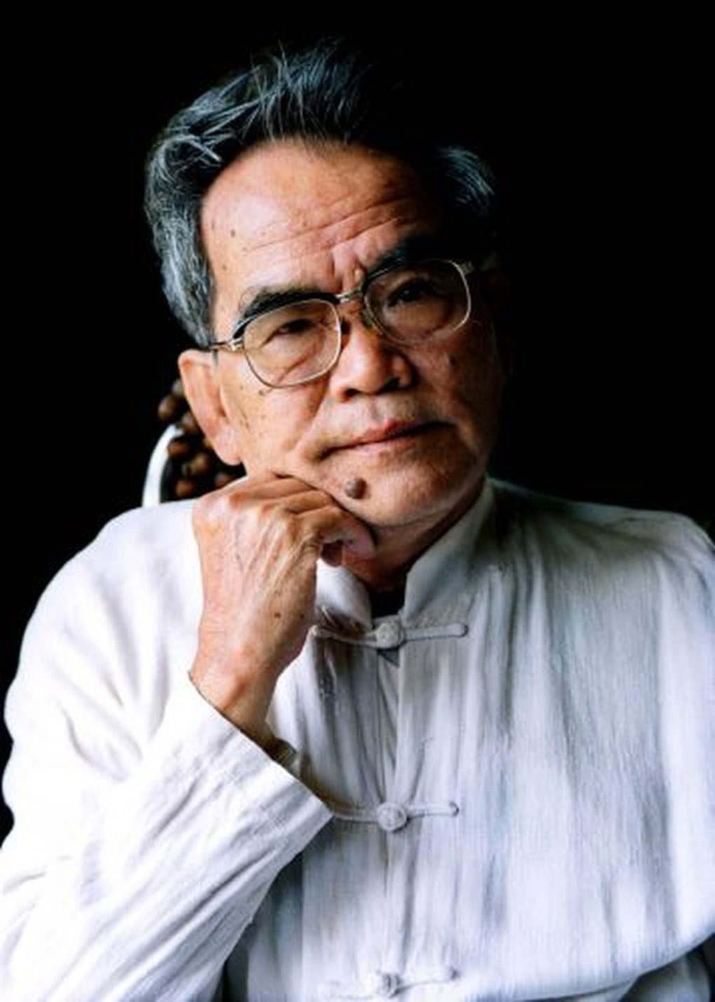 Nhà văn Hoàng Phủ Ngọc Tường qua đời ở tuổi 86 sau thời gian bệnh nặng-1