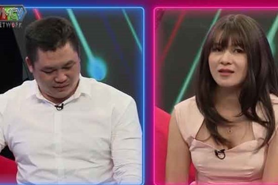 Vừa cưới sau 8 năm hẹn hò thì phát hiện chồng ngoại tình, vợ quyết ly hôn và thay đổi ngoại hình