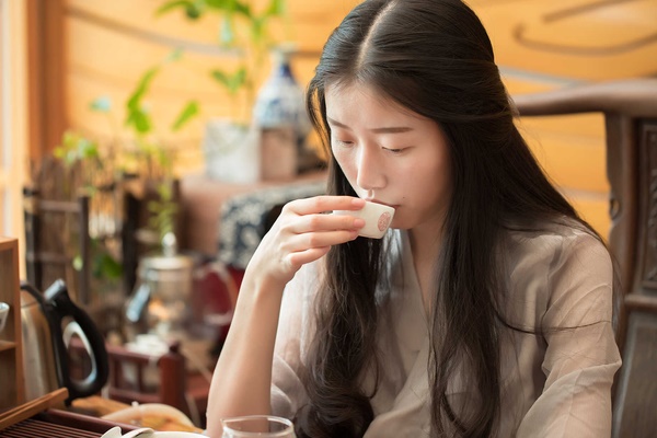 Loại trà quen thuộc với người Việt chống lão hóa tốt hơn trà đen, 3 cốc mỗi ngày giảm 36% nguy cơ mắc bệnh tim mạch-2