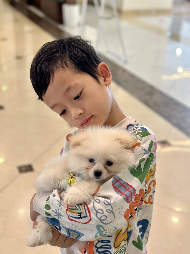 Sau 7 năm làm mẹ đơn thân, Ly Kute khoe con trai Khoai Tây đã có em 3 tháng tuổi-9