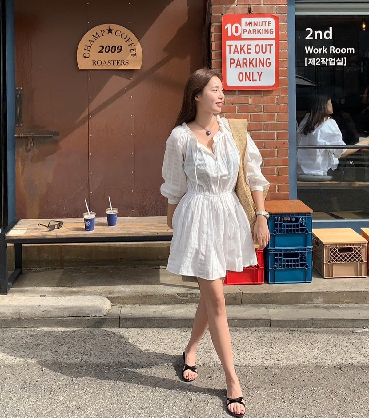 10 kiểu váy trắng giúp bạn mặc đẹp trong mọi hoàn cảnh-6