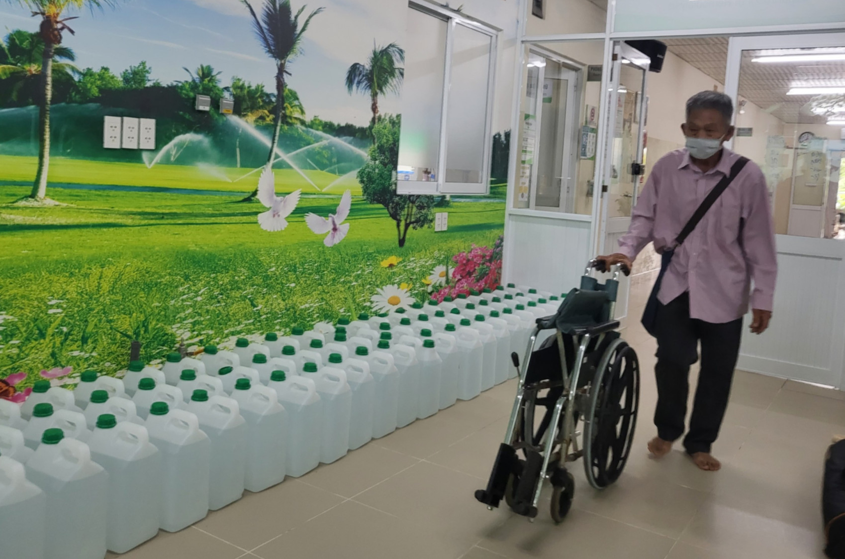 Những cuộc điện thoại xin nợ tiền chạy thận-4