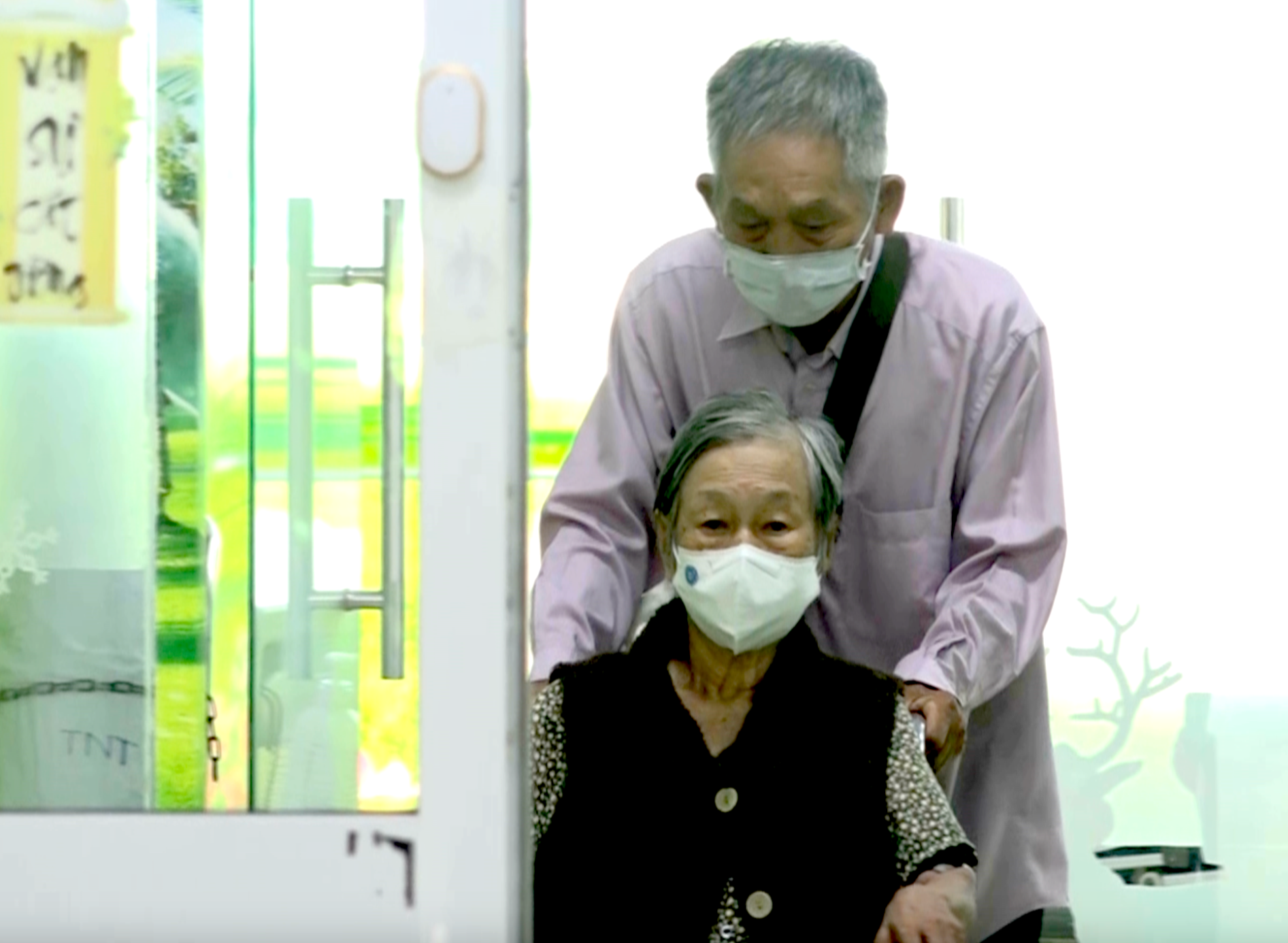 Những cuộc điện thoại xin nợ tiền chạy thận-6