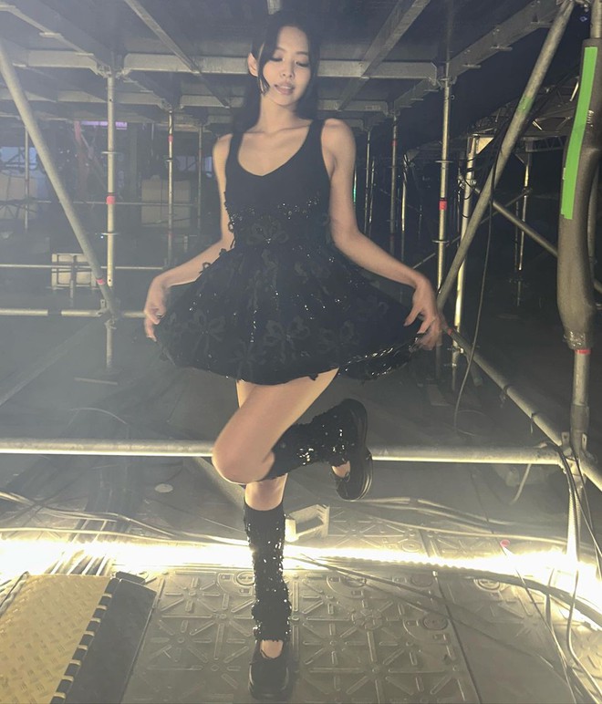 Còn 4 ngày nữa là tới concert Born Pink Hà Nội, các thành viên BLACKPINK đang làm gì?-12