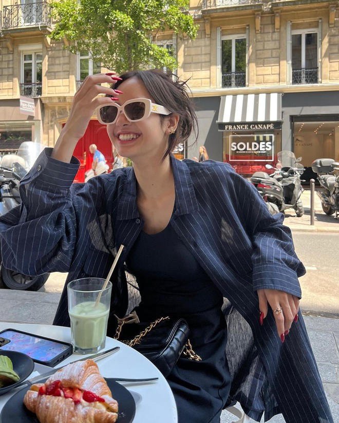 Còn 4 ngày nữa là tới concert Born Pink Hà Nội, các thành viên BLACKPINK đang làm gì?-7