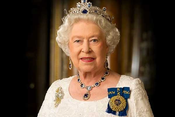 Tên riêng của cố Nữ vương Elizabeth II được bảo vệ nghiêm ngặt như thế nào?-1