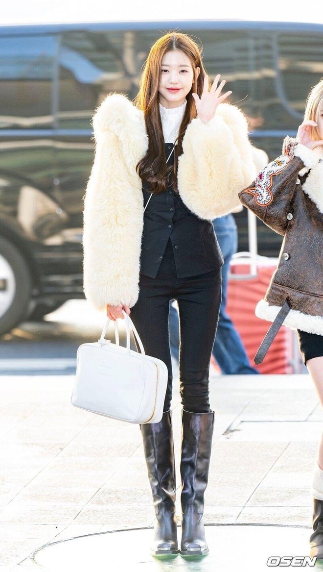 Đỉnh như Jang Won Young: Cân đẹp” mọi style, thần thái sang chảnh biến sân bay thành sàn diễn thời trang-3
