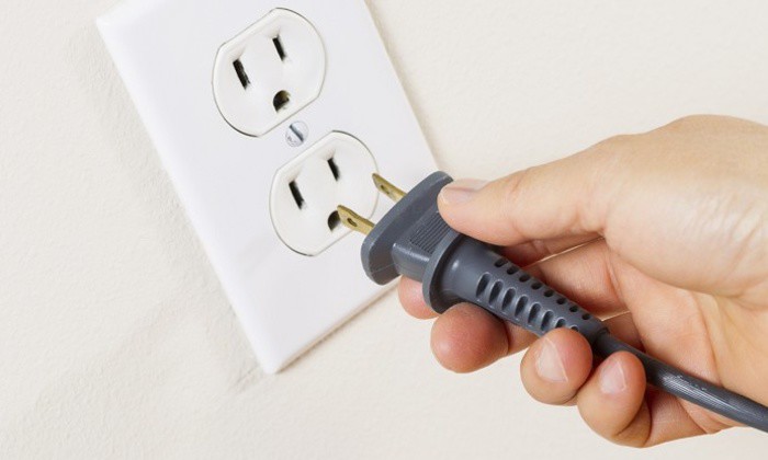 Tiền điện tháng hè tăng vọt, thợ điện mách 3 mẹo cho bạn thoải mái bật điều hòa mỗi ngày-2