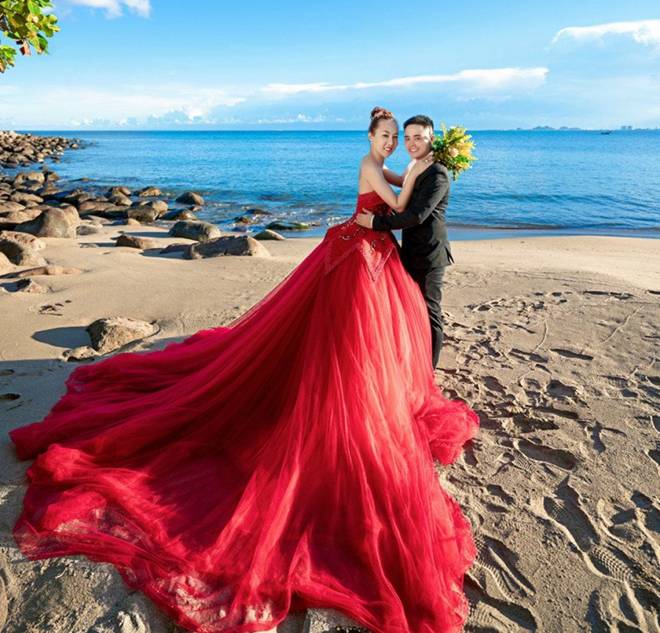 Cặp đôi chuyển giới Ngọc Trần đã có tin vui 7 tháng, chồng bầu vượt mặt vẫn không cho vợ làm việc nhà-1