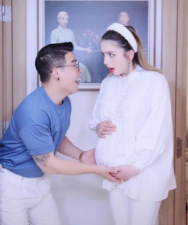 Trai xấu lấy vợ Tây xinh như mộng, mẹ chồng hớn hở mong lấy gen con dâu, ngày đứa trẻ sinh ra cả nhà nội ngỡ ngàng-8