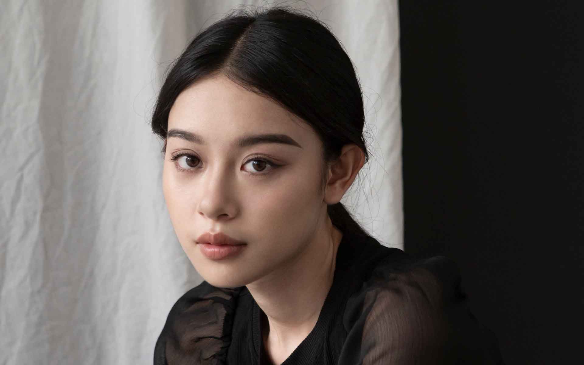 Gặp lại người yêu cũ trong buổi họp lớp, anh nói một câu khiến tôi vỡ mộng-1