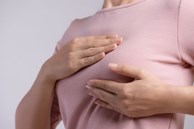 4 thắc mắc phổ biến khi bất ngờ sờ thấy u ở ngực